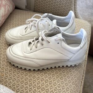 Spalwart Classic White Sneakers